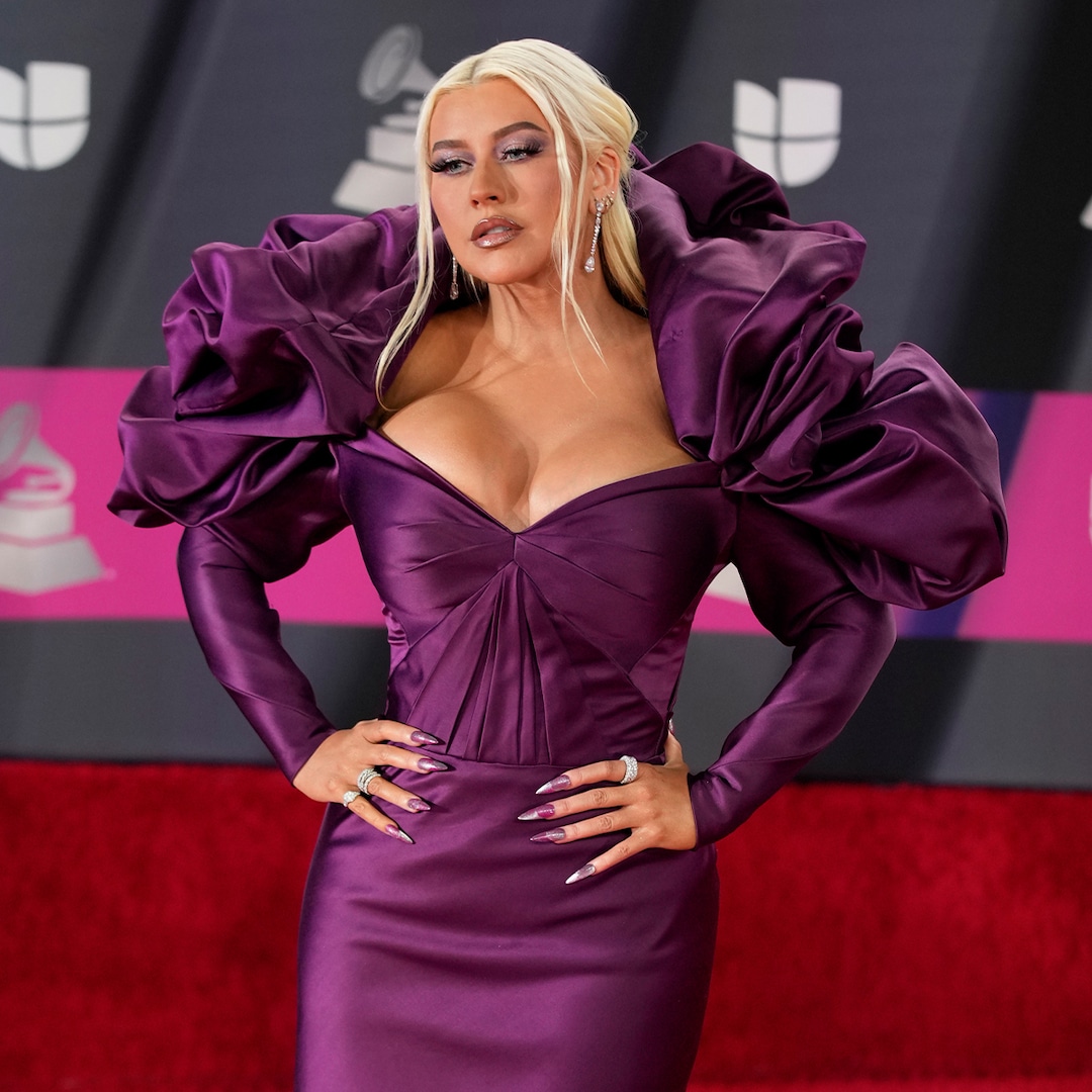 Christina Aguilera Makes a Royalty Grand Entrance at Latin Grammys